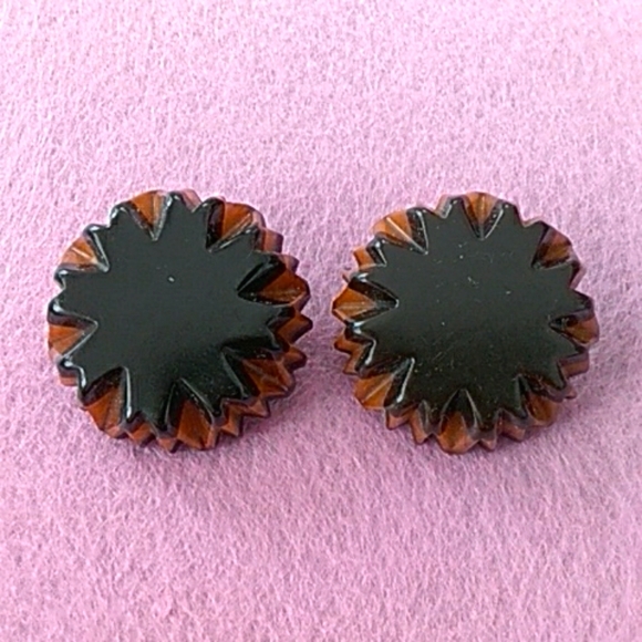 Vintage Bakelite Buttons (Pair) - Picture 3 of 5